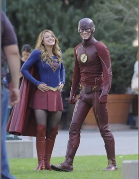 everything you need to know about the flash supergirl crossover office flash